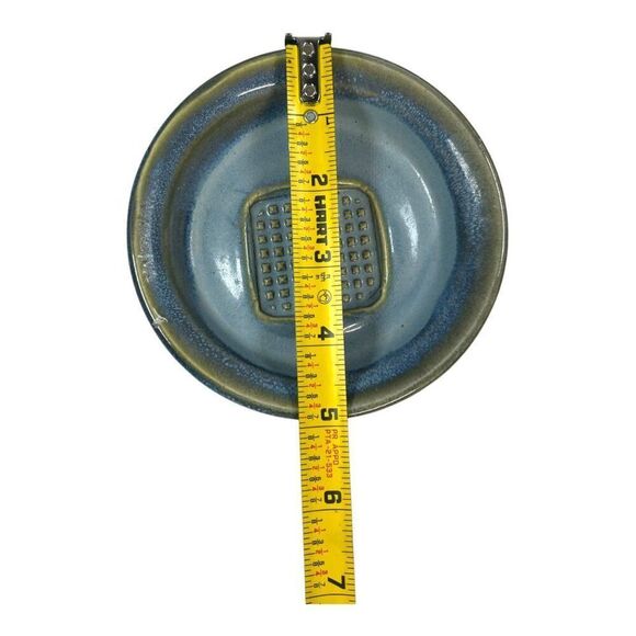 Handmade Pottery The Original Garlic Rub Plate 2008 Maine Studio Blue Glaze - Picture 8 of 8